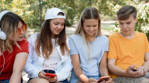 Webinar - Tienerbrein en mediawijs opvoeden Webinar - Tienerbrein en mediawijs opvoeden